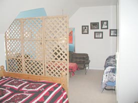 Room 2b.jpg (19743 bytes)