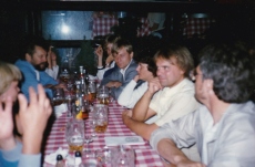 1986-Kuwait-Afsked-100