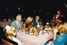 1986-Kuwait-Gitte-og-Tanya-2-111