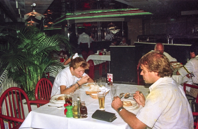1990-30-Singapore-101