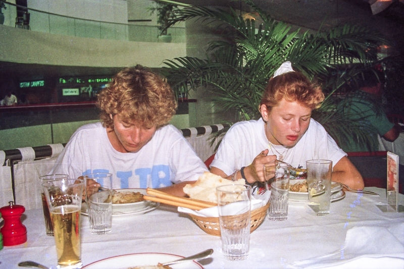 1990-30-Singapore-102