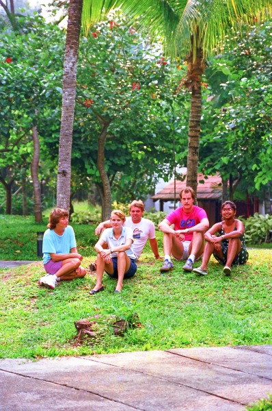 1991-22-Desa-Angkasa-111