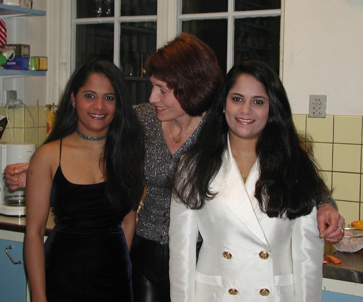 2001-Christine-og-Karen-141