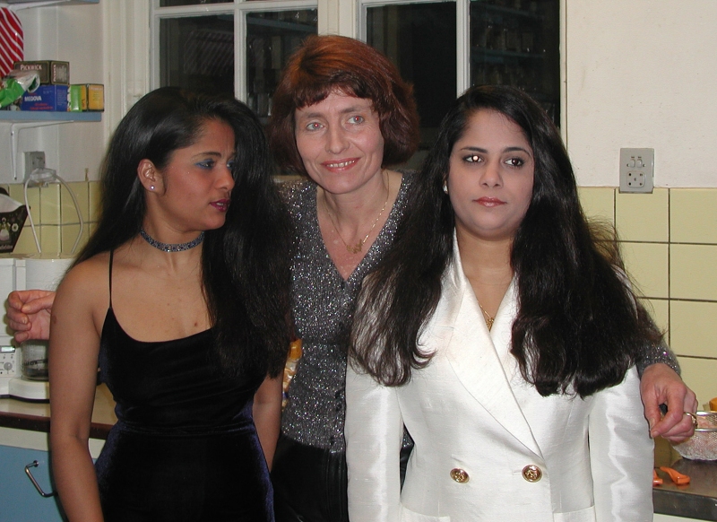 2001-Christine-og-Karen-142