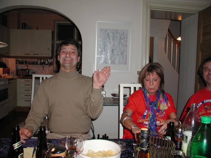 OLYMPUS DIGITAL CAMERA