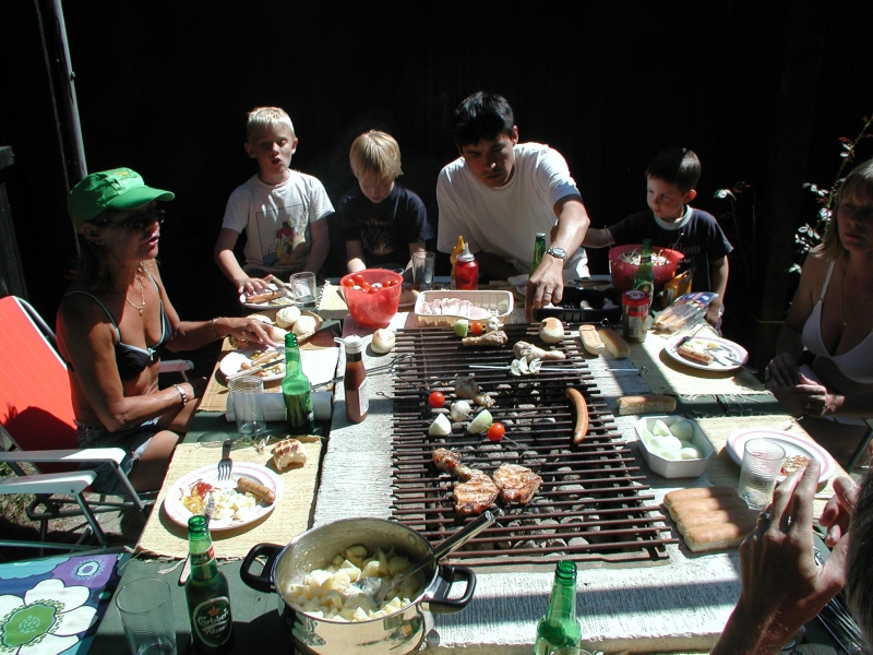 OLYMPUS DIGITAL CAMERA