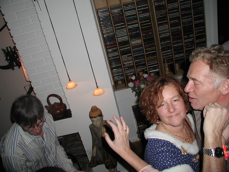 OLYMPUS DIGITAL CAMERA