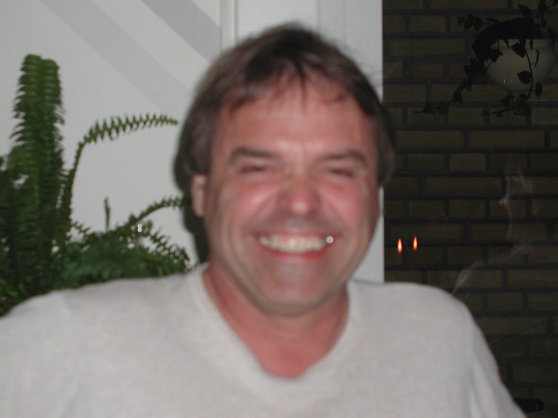 OLYMPUS DIGITAL CAMERA