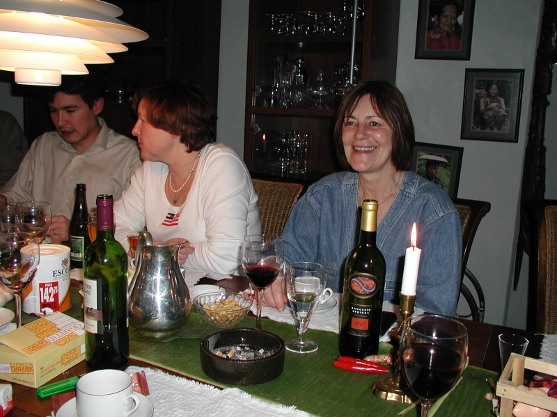 OLYMPUS DIGITAL CAMERA