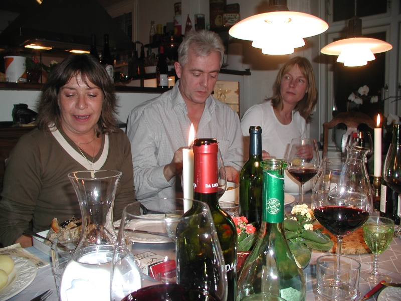 OLYMPUS DIGITAL CAMERA