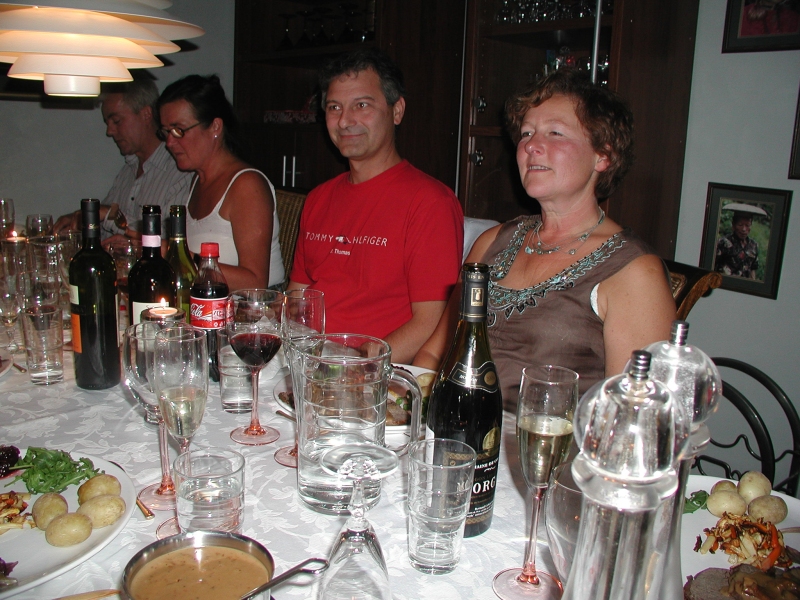 OLYMPUS DIGITAL CAMERA