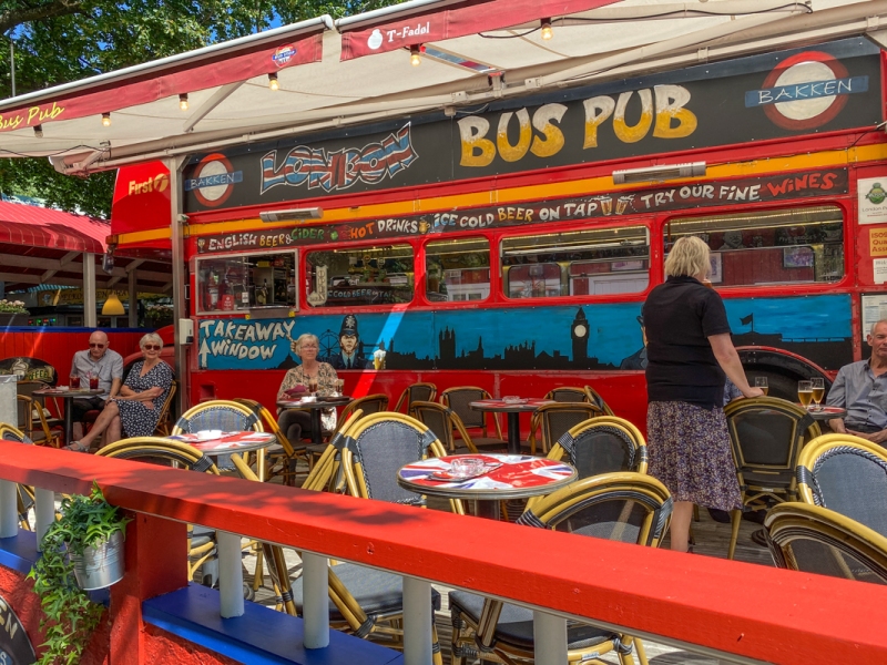 2022-Frokost-paa-Bakken-105