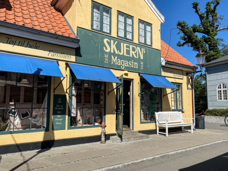 2022-Frokost-paa-Bakken-108