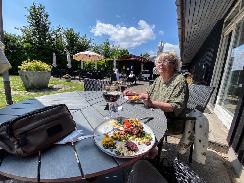 2025-Restaurant-Suset-109