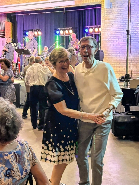 2025-Frankie-Sixfinger-107