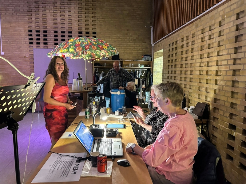 2025-Frankie-Sixfinger-111