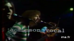 Fairport Convention - Walk Awhile