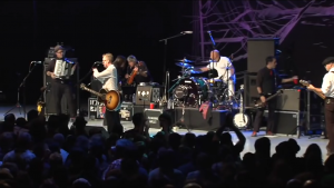 Flogging Molly - Salty Dog & The Lightning Storm