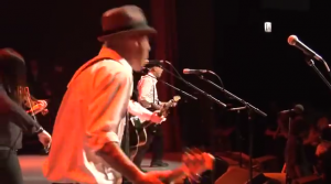 Flogging Molly - You Wont Make A Fool Out Of Me