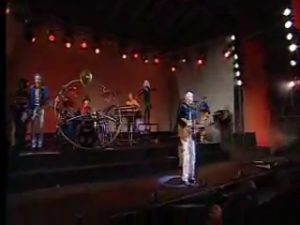 Lars Lilholt Band - Klovnen er død