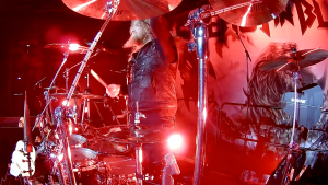 BEAST IN BLACK - Crazy, Mad, Insane