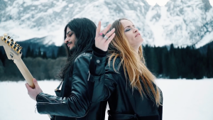 FROZEN CROWN - Neverending