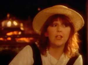 Mike Oldfield ft. Maggie Reilly - Moonlight Shadow